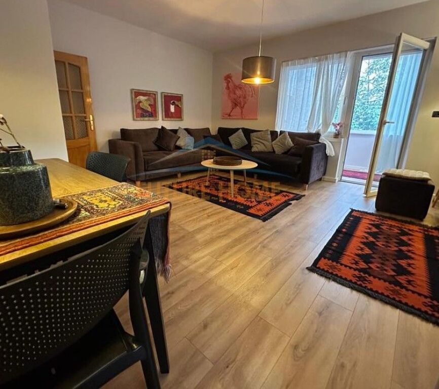 Qera, Apartament 1+1 Petro Nini!