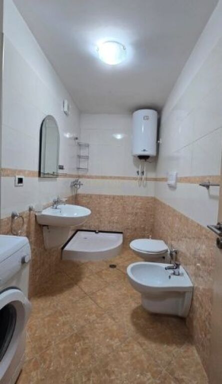Apartament 2+1 me qera– zonë e aksesueshme dhe e zhvilluar