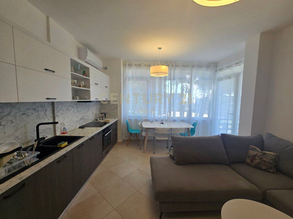 FOR SALE 2+1 APARTMENT AT LURA 2 COMPLEX, LALZIO BAY! 205,000 € Total Area 82m2