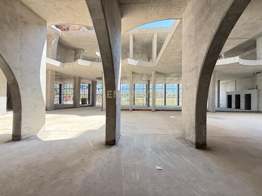 Shitet Apartament 1+1 Bulevardi Ri (Park Avenue) ! 195,000 € Sip. Totale  75m2