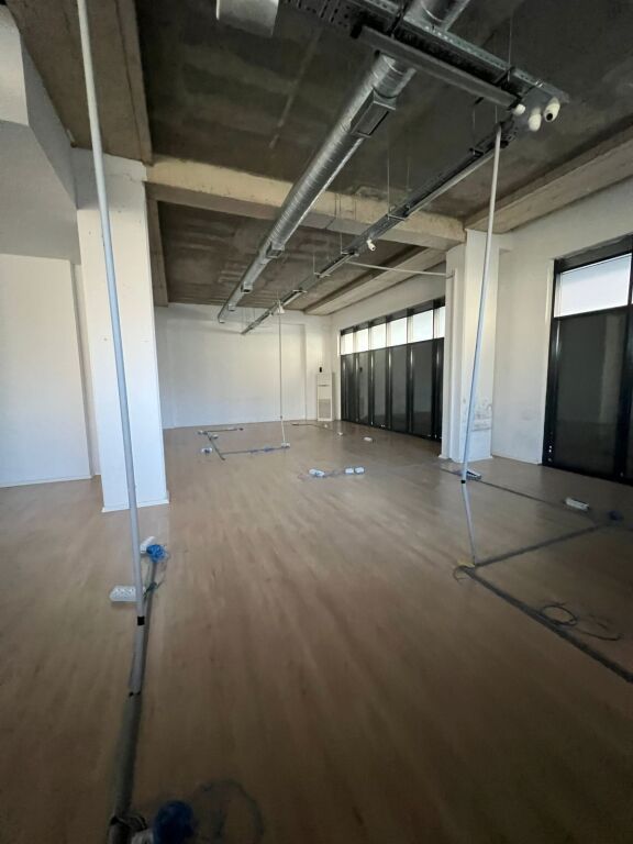 OFFICE FOR RENT ZOGU I ZI 360M2