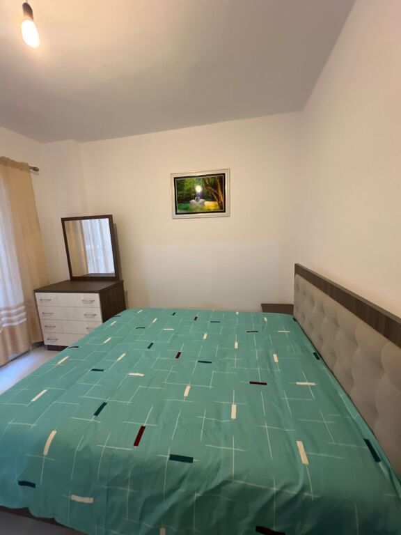 AFFITTASI APPARTAMENTO 1+1+BALCONE "FRESCO, VICINO AL RISTORANTE MURAGA" 370 EURO
