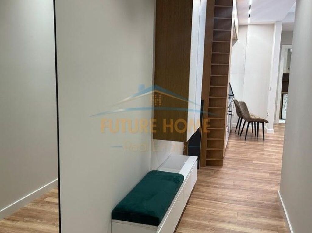 Qira,Apartament 1+1+ Parking,Delijorgji !