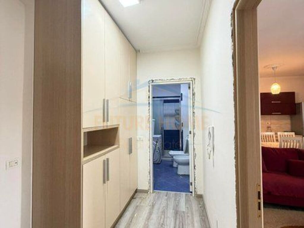 Shitet, Apartament 1+1, Unaza e Re