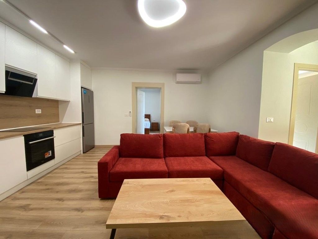 PRANE TREGUT ELEKTRIK JAPIM ME QIRA APARTAMENT 1+1+2 ,600 € /Muaj