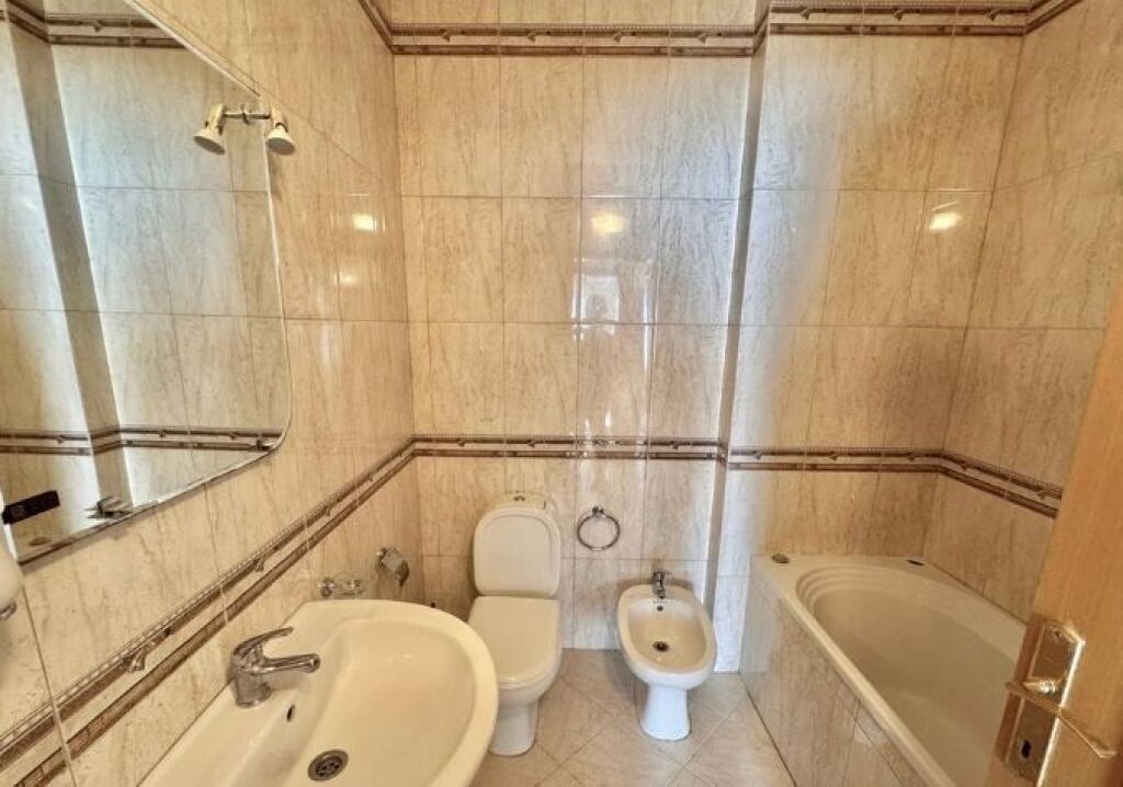 Apartament 2+1+2 me qera– hapësirë komode dhe lokacion premium