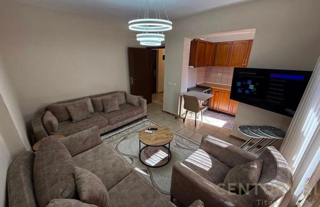 Apartament 1+1 me qira tek Mine Peza