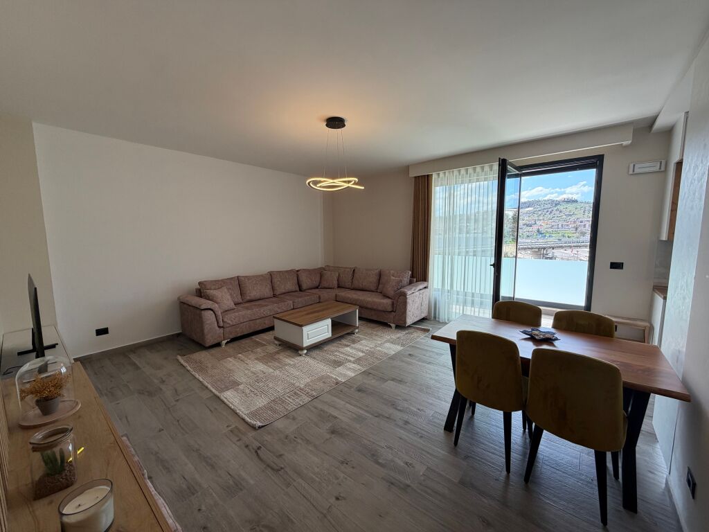 Qera Apartament 1+1 , Teg