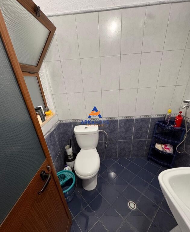 STUDIO APARTMENT FOR RENT "PALLATET GRAND, TODI SHKURTI STREET, ALI DEM" 30000 LEKE