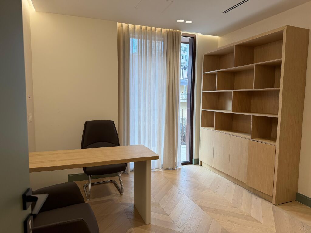 Premises for rent Altana Residence