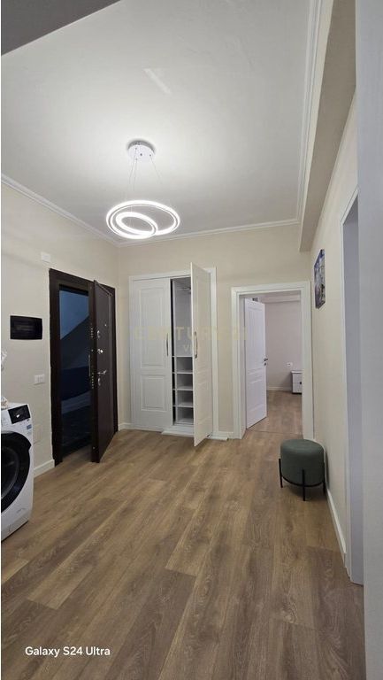 Apartament 2+1 me Qira pranë Muzeumit, Durres !
