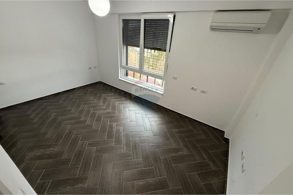 Apartment - For Rent - Myslym Shyri, Tirana