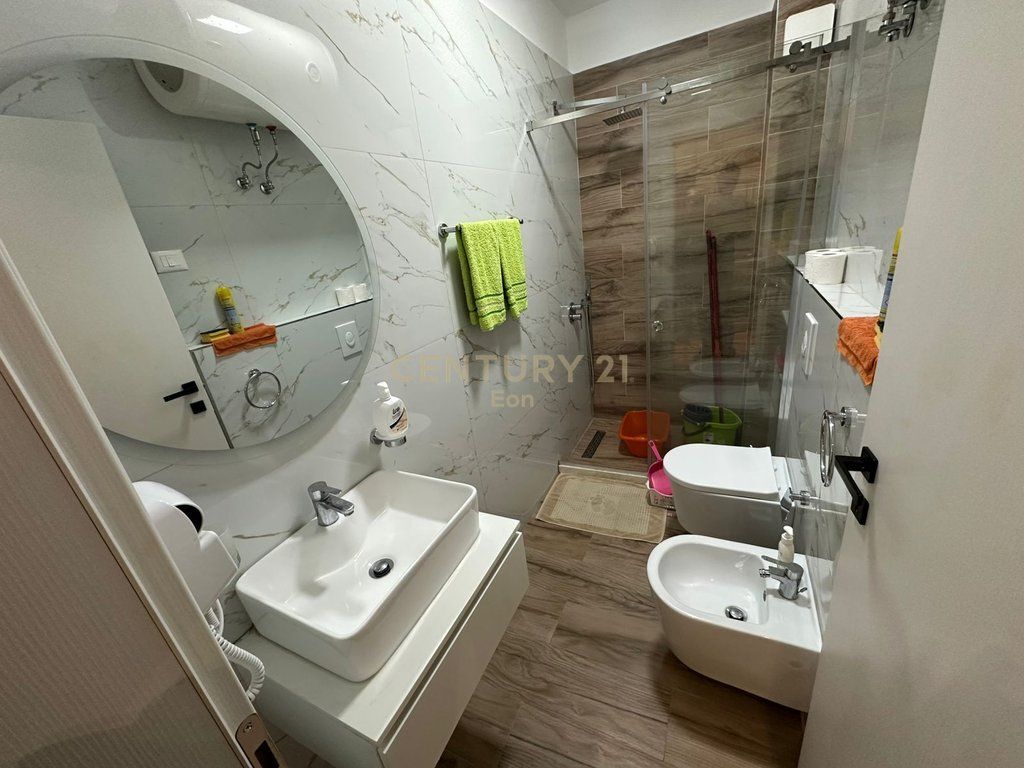 AFFITTASI APPARTAMENTO 1+1 A TEK SHKEMBI KAVAJES, DURRES !