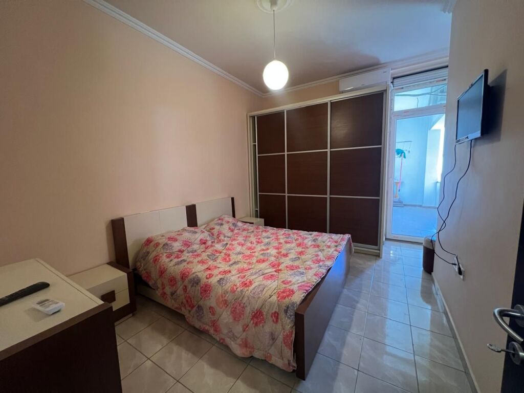 SHITET APARTAMENT 2+1 PRANE DELIJORGJIT