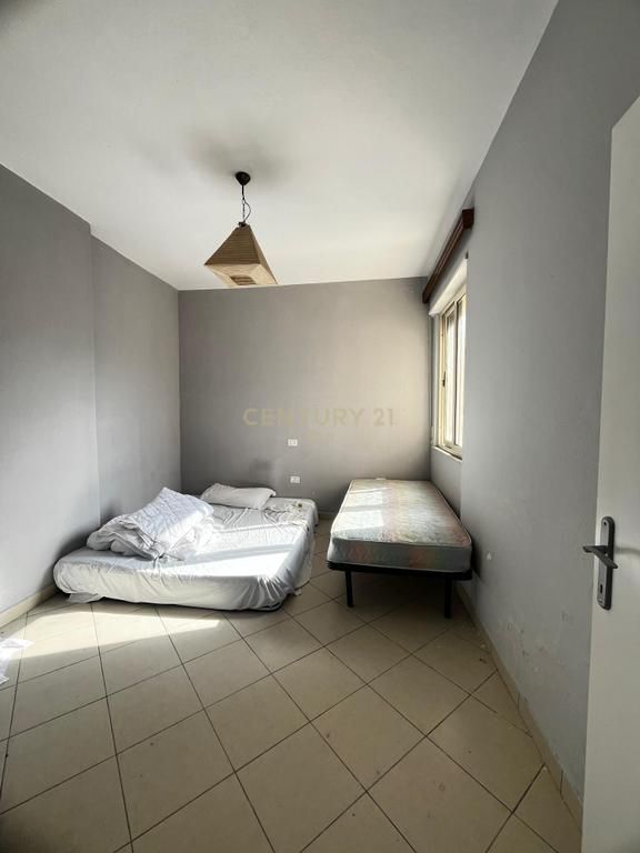 SHITET APARTAMENT 2+1 NE GOLEM