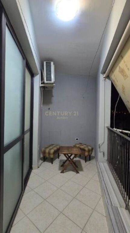 Apartament 2+1 me qera– zonë e aksesueshme dhe e zhvilluar