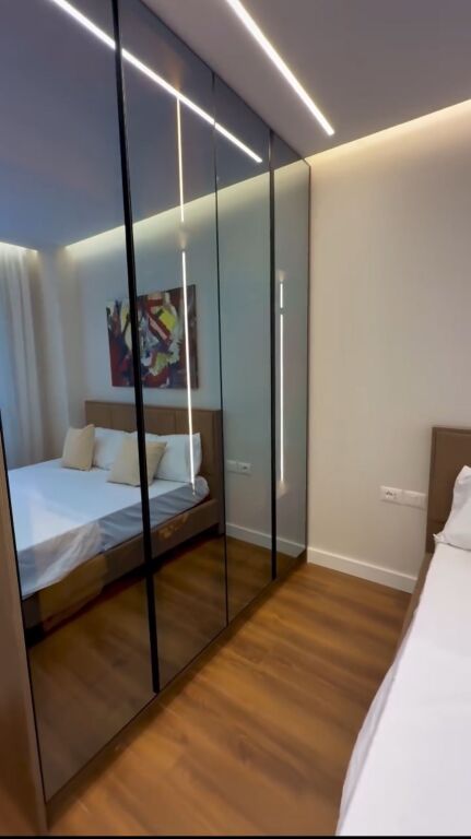 🏡 Apartament 2+1+2 me qira – Rruga Hoxha Tahsim