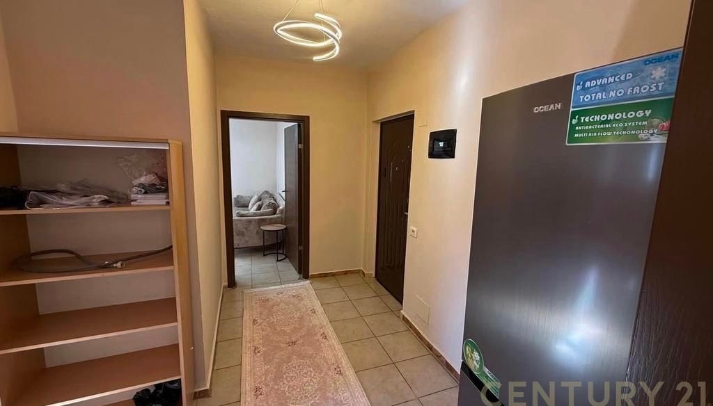 Apartament 1+1 me qira tek Mine Peza
