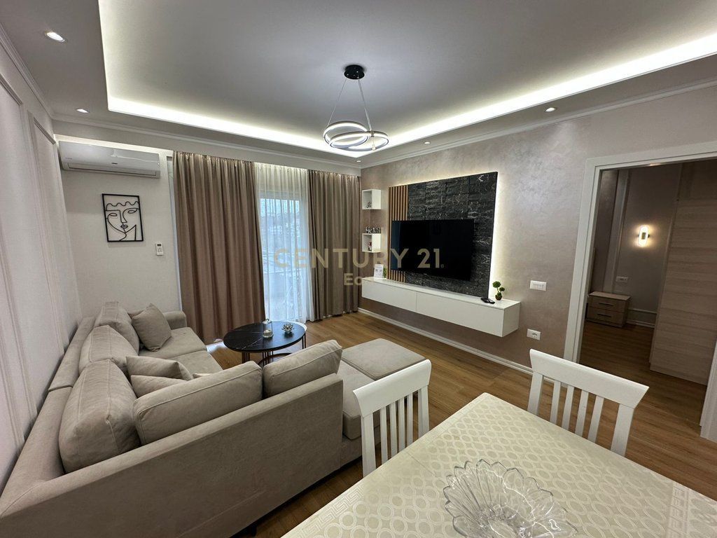 AFFITTASI APPARTAMENTO 1+1 A TEK SHKEMBI KAVAJES, DURRES !