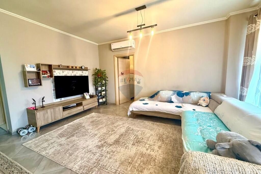 Apartment - For Sale - United School, Tirana(ID: 530181053-707)
