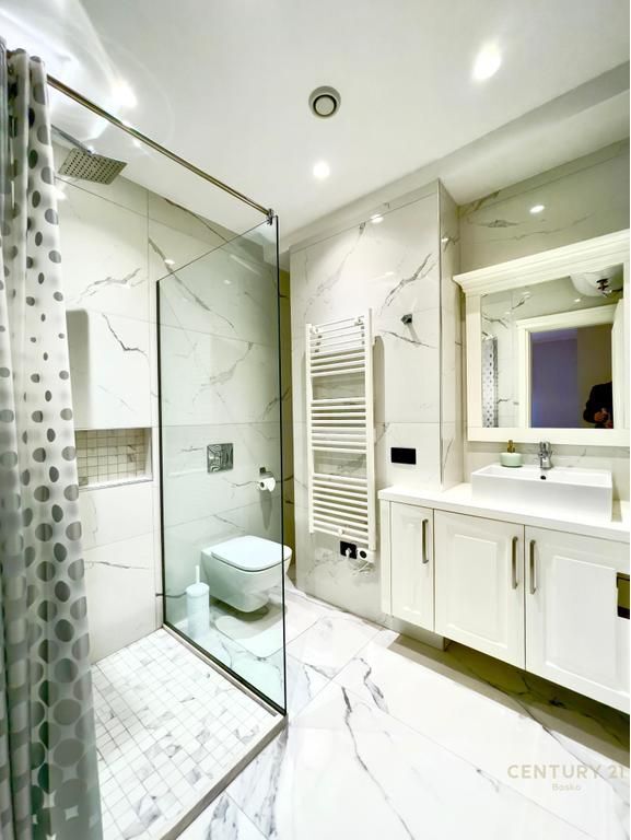 Kopshti Botanik ,Apartament 2+1 per qira 800 € /Muaj Sip. Totale  115m2