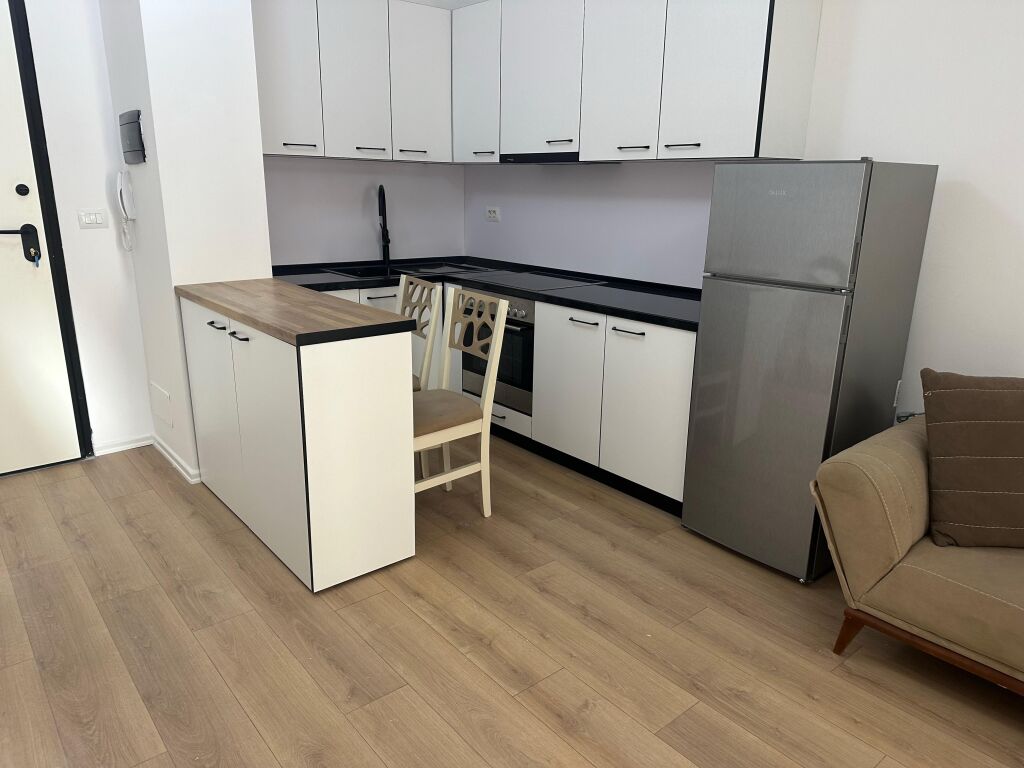 Apartment me qera 1+1 Zogu i zi