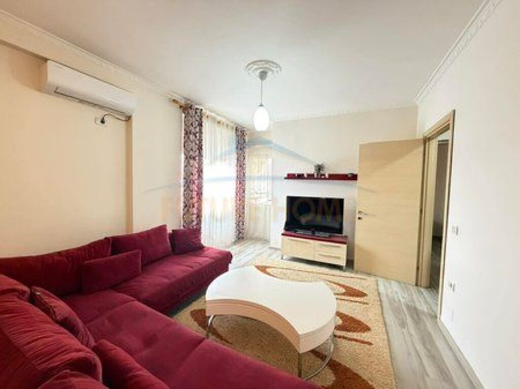 Shitet, Apartament 1+1, Unaza e Re