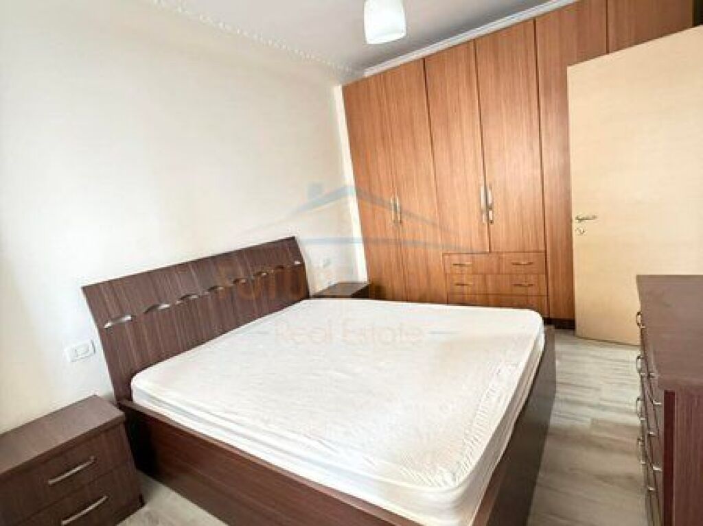 Shitet, Apartament 1+1, Unaza e Re