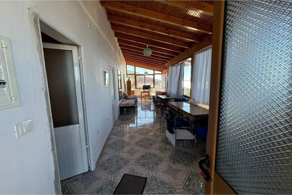 3-storey villa for sale, Dhermi
