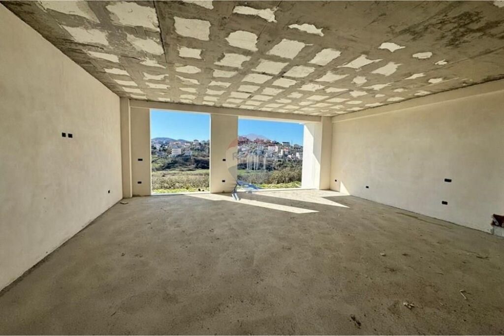 Twin Villa for sale at Lake Farka
