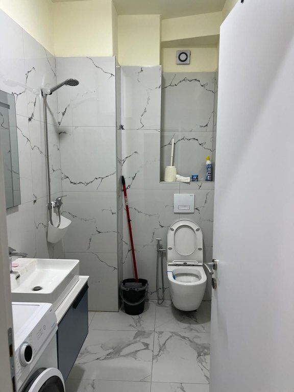 VIA RIZA CEROVA, VENDIAMO APPARTAMENTO 1+1+POSTO AUTO