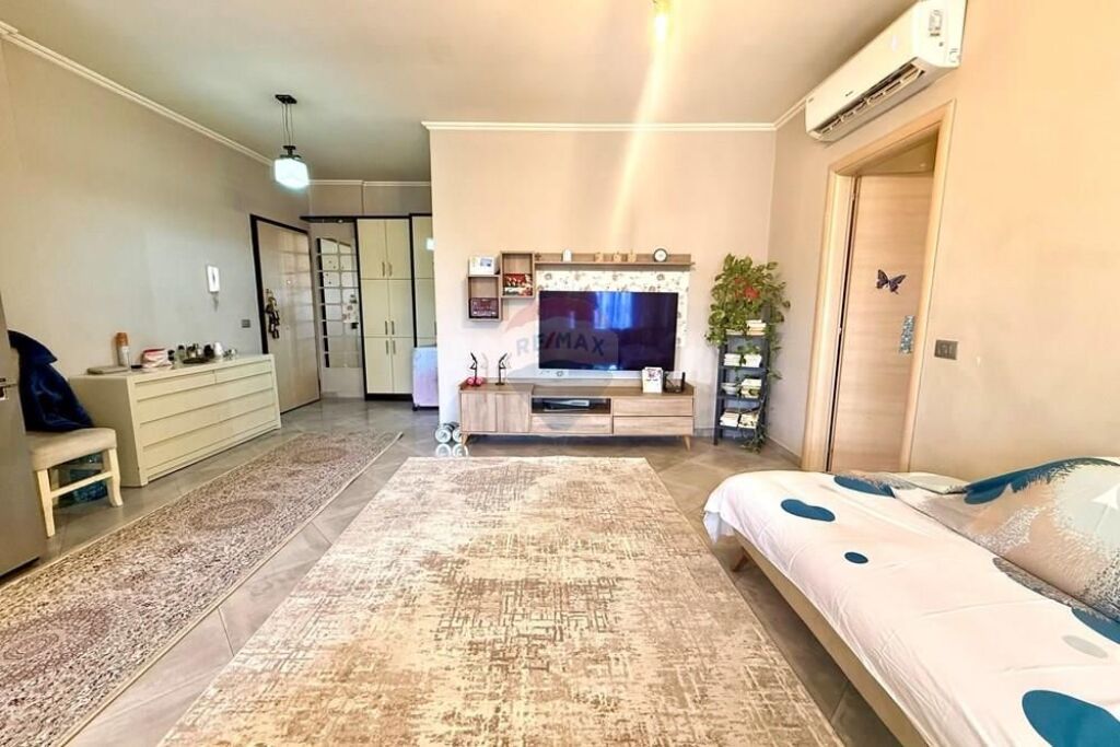 Apartment - For Sale - United School, Tirana(ID: 530181053-707)