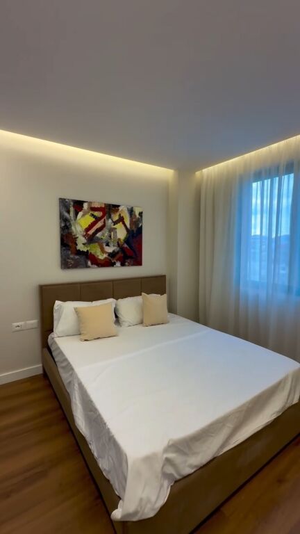 🏡 Apartament 2+1+2 me qira – Rruga Hoxha Tahsim