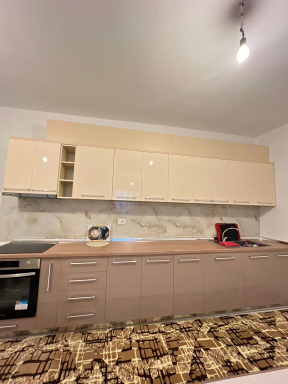 AFFITTASI APPARTAMENTO 1+1+BALCONE "FRESCO, VICINO AL RISTORANTE MURAGA" 370 EURO