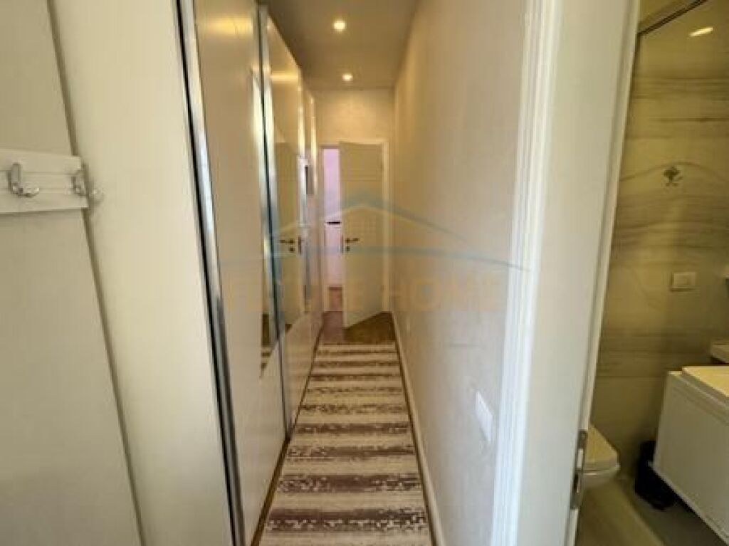 For sale, Apartment 3+1+2 Parking Spaces, Fresk