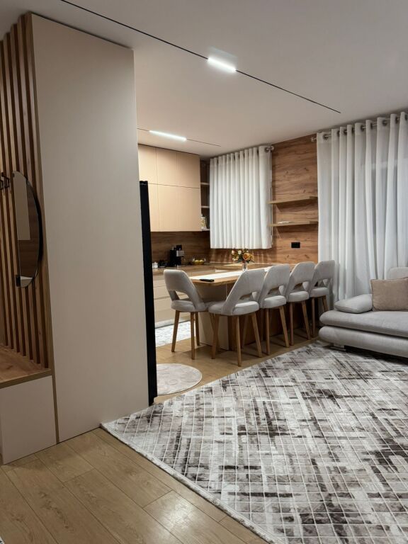 Jepet me qira apartament 2+1, Rruga Dibres !