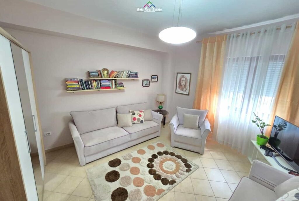 Appartamento in Affitto 2+1 Vicino a Via Kavaja ( ID B2201812) Tirana