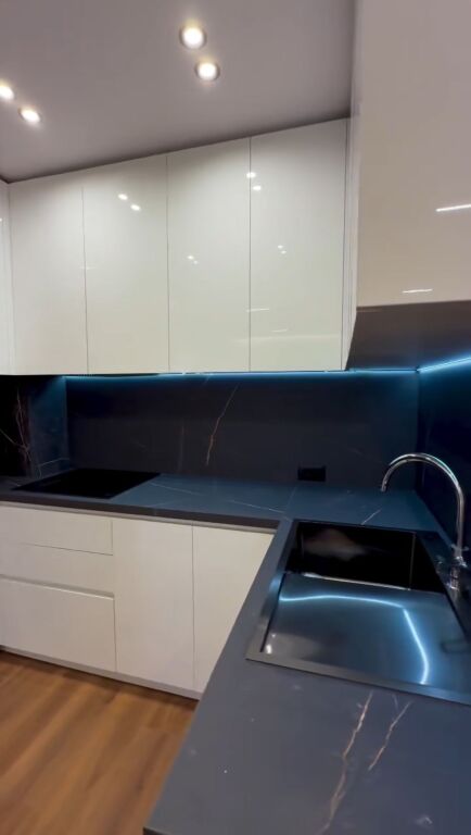 🏡 Apartament 2+1+2 me qira – Rruga Hoxha Tahsim