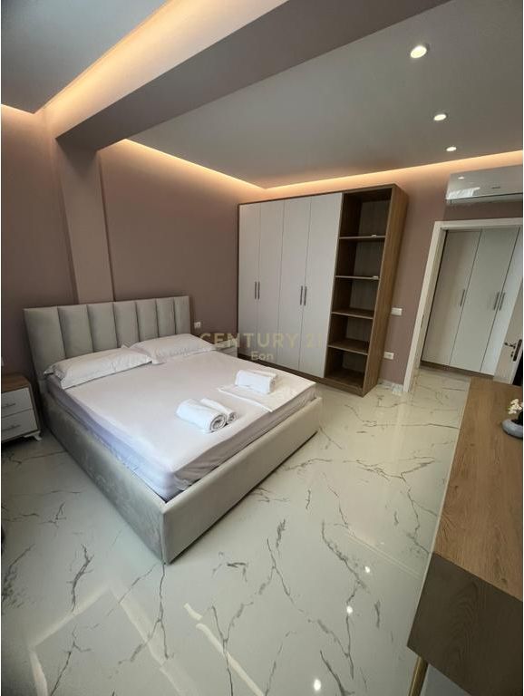 Appartamento 2+1 In Affitto nel Centro Golem, Durrës !