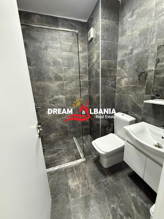 Super Apartament 2+1+2 me qera tek Ish Parku prane Kompleksit Star (ID 42214544).