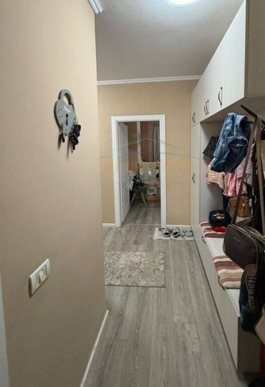 For sale, Apartment 2+1+2, Dry Lake, Tirana