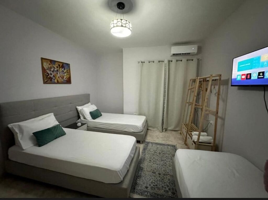 BLLOK_APARTAMENT 2+1+2 ME QIRA