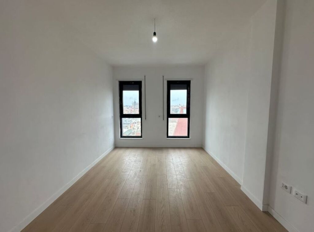 📌Vendesi Appartamento 3+1 – Comune di Parigi