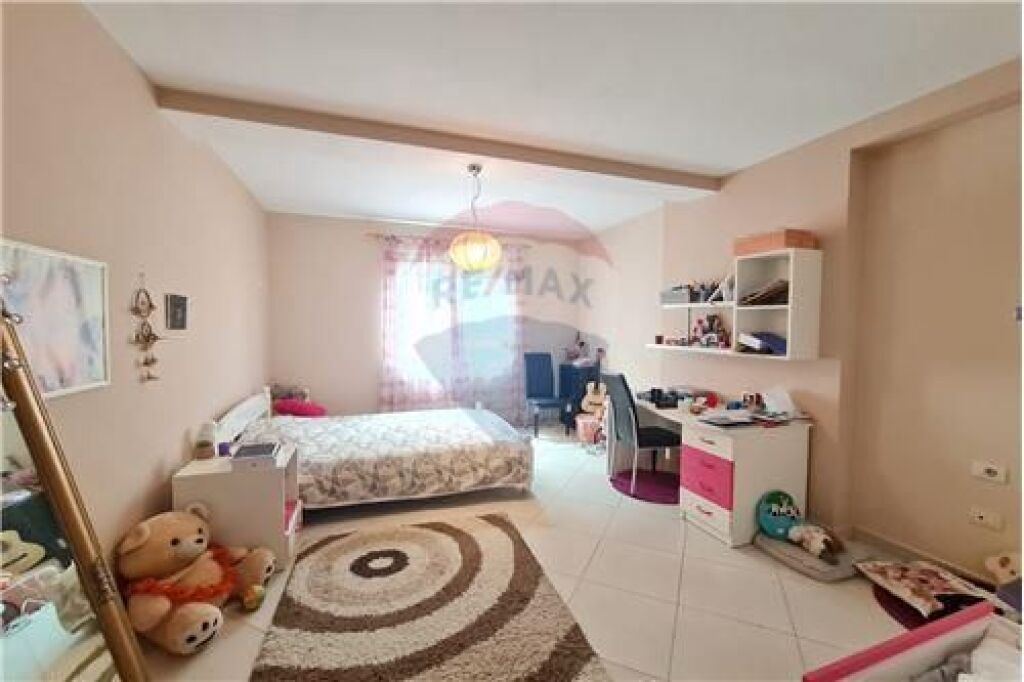 Apartment 2+1+2 for sale Margarita Tutulani street