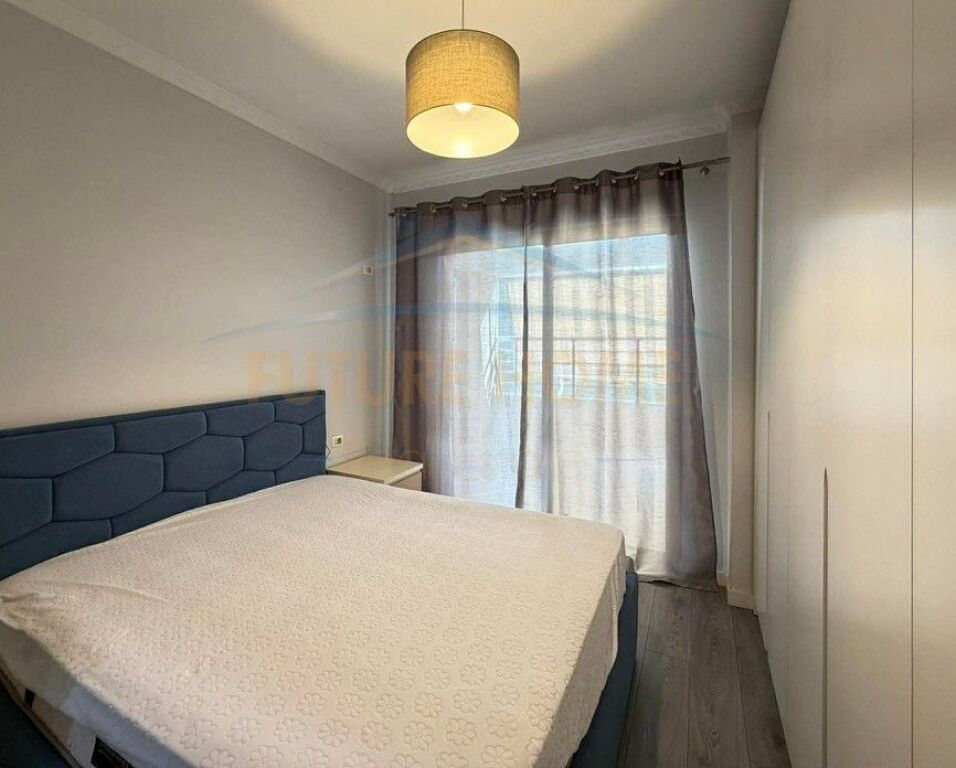 Qera, Apartament 2+1+2, Unaza e Re, Tiranë.