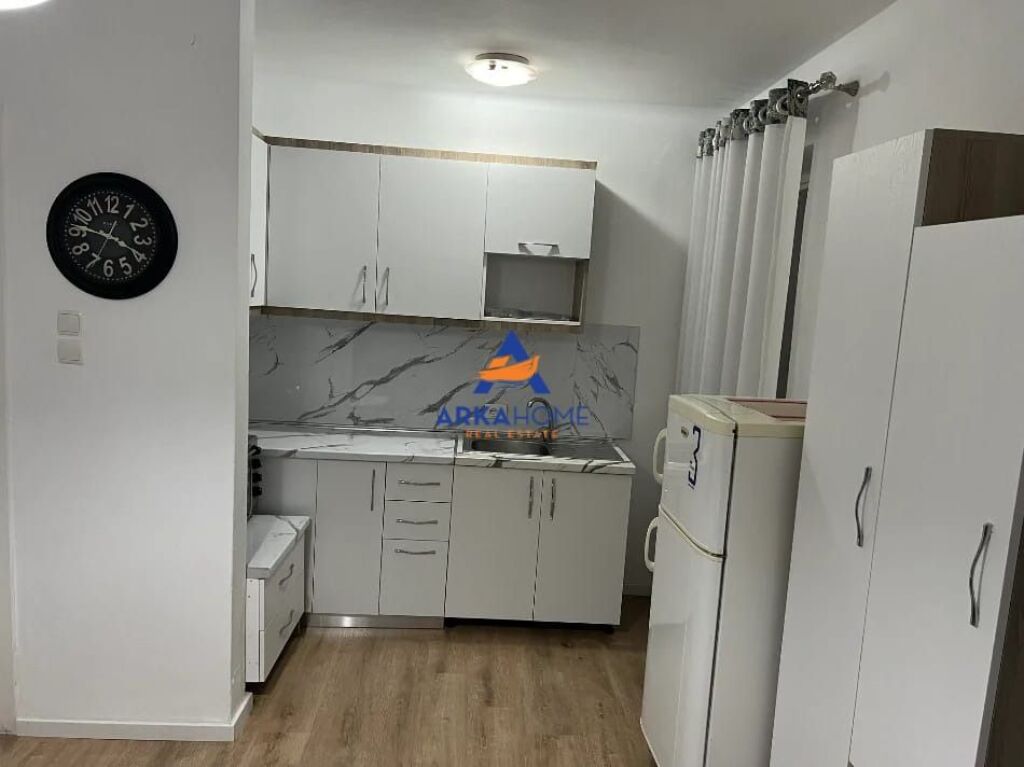 APARTMENT FOR RENT 1+1 "OPPOSITE DOWN TAWN, ELBASAN STREET" 45000 LEKE