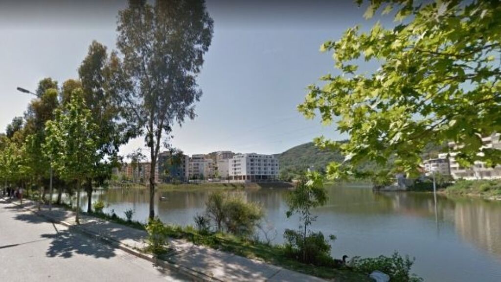 Apartment for sale at the Dry Lake, roadside  ✨ 6 parking spaces included in the price
