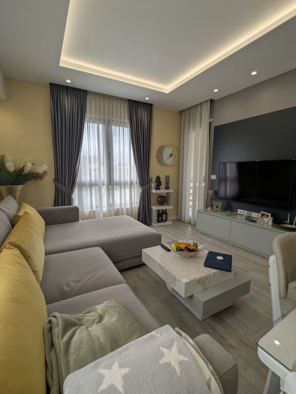 Shitet apartament 2+1+2+🅿️ ne Don Bosco,te Rruga Egnatia!