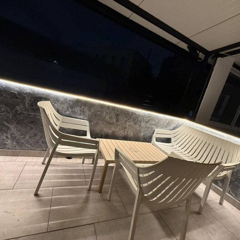 AFFITTASI APPARTAMENTO 1+1+VERANDA - MEDRESEJA, TIRANA