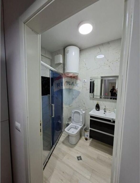 Jepet me Qira Apartament 2+1+2 në Astir